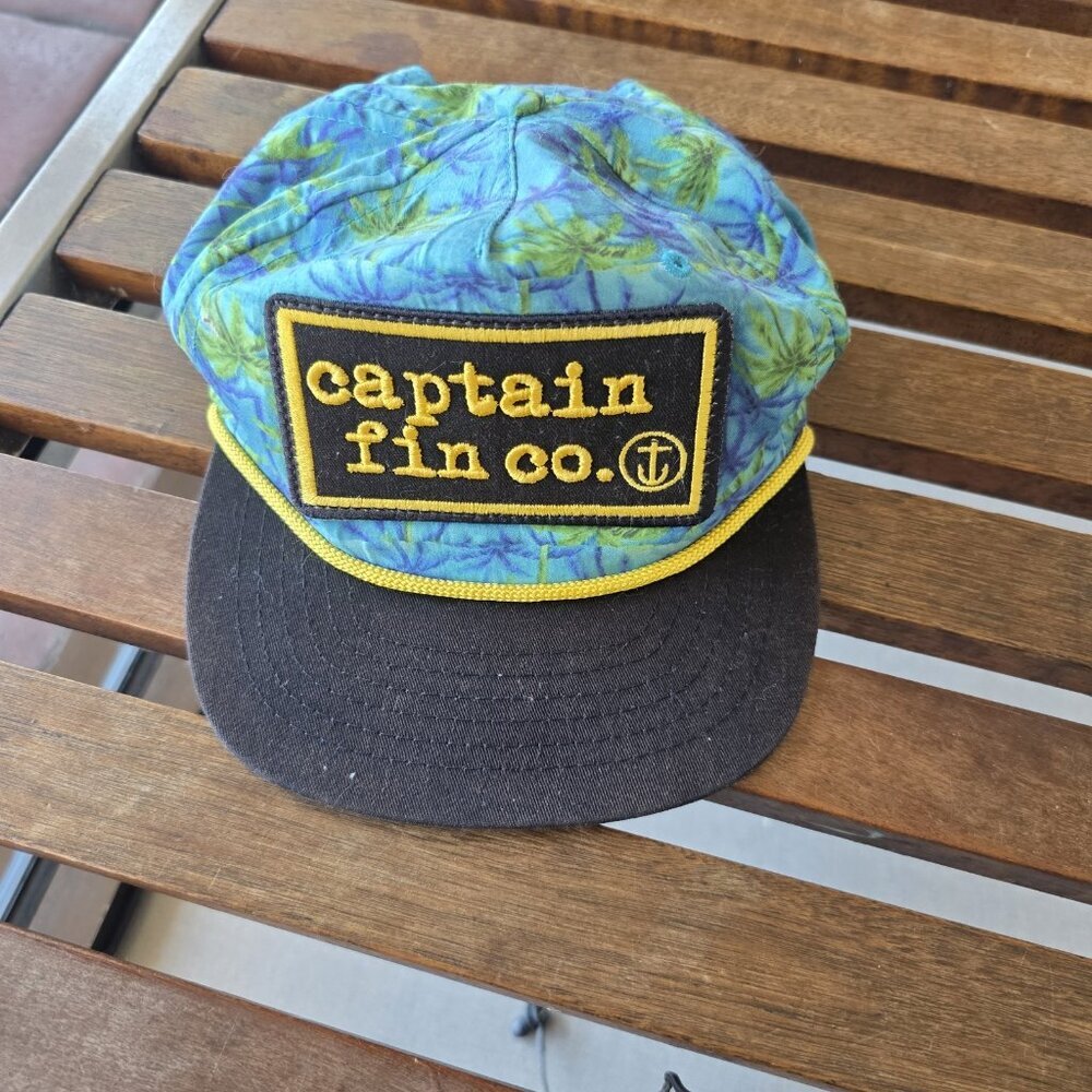 Captain Fin Fresh Catch Trucker Hat Blue Green Palm Trees Snapback Trucker - Picture 8 of 8